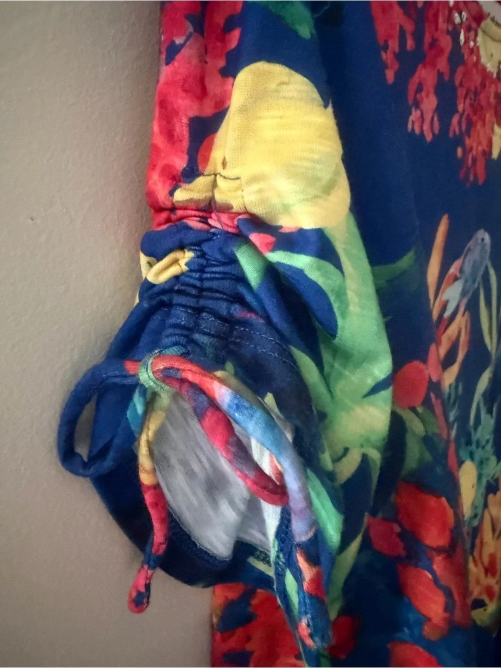 Alfred Dunner Royal Blue Tropical Fish Reef Embellished Top Size 1X - Picture 4 of 12